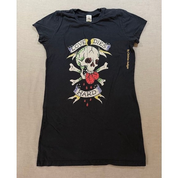 Ed Hardy Tops - Ed Hardy Love Dies Hard Skull Heart Tattoo Graphic Black Tee Womens‎ M USA Y2K.
